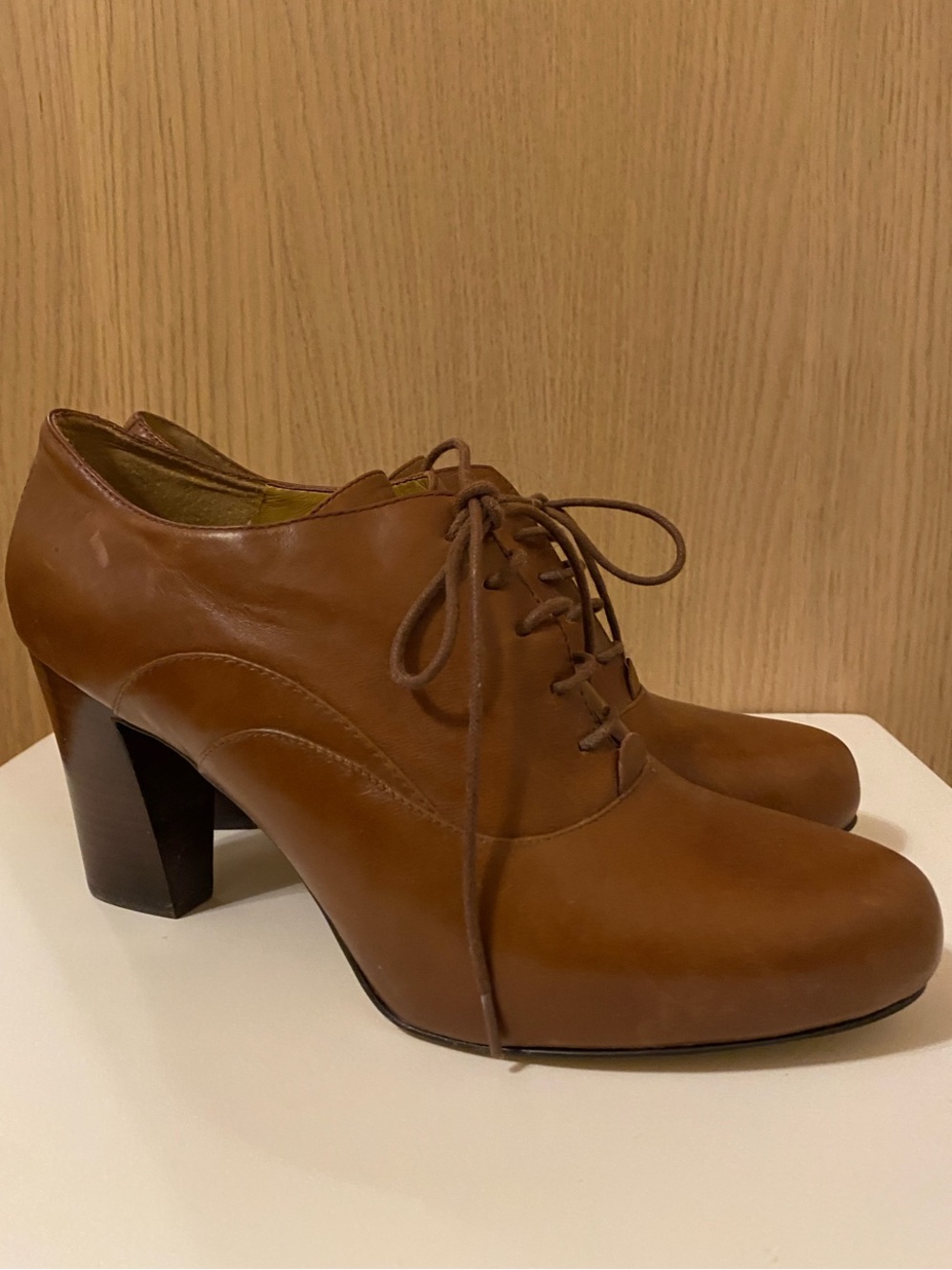NWOT Nine West Women's Cognac Brown Lace-Up Block Heel Shoes Size 9